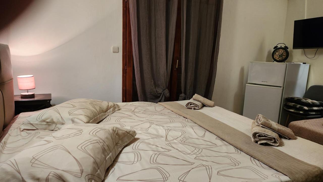Apartments Rogoznicka Oaza Rogoznica  Esterno foto