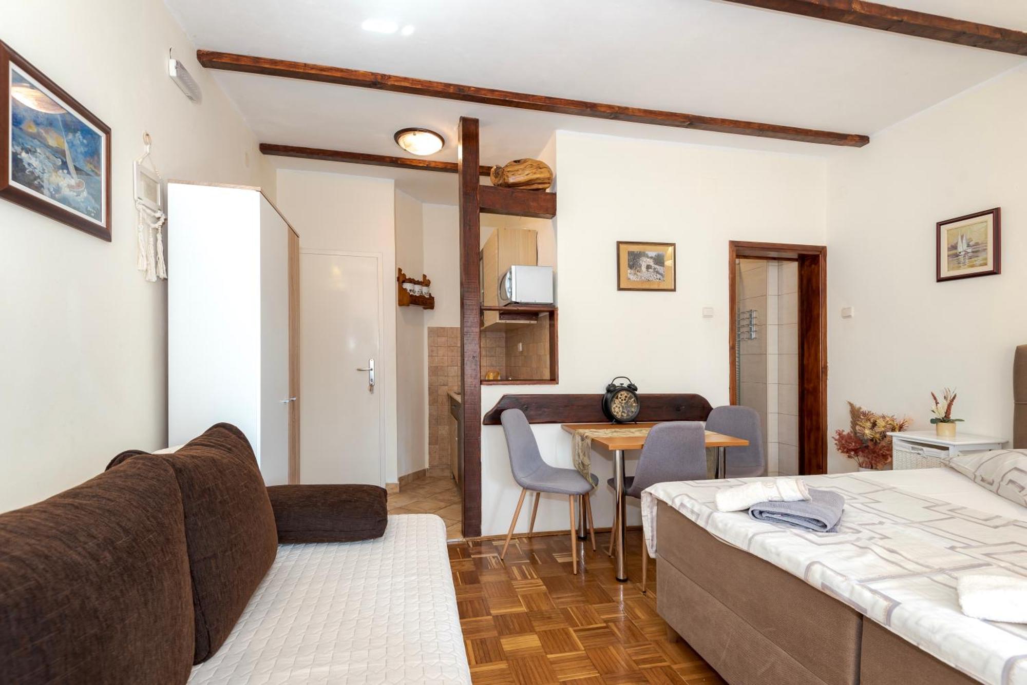 Apartments Rogoznicka Oaza Rogoznica  Esterno foto
