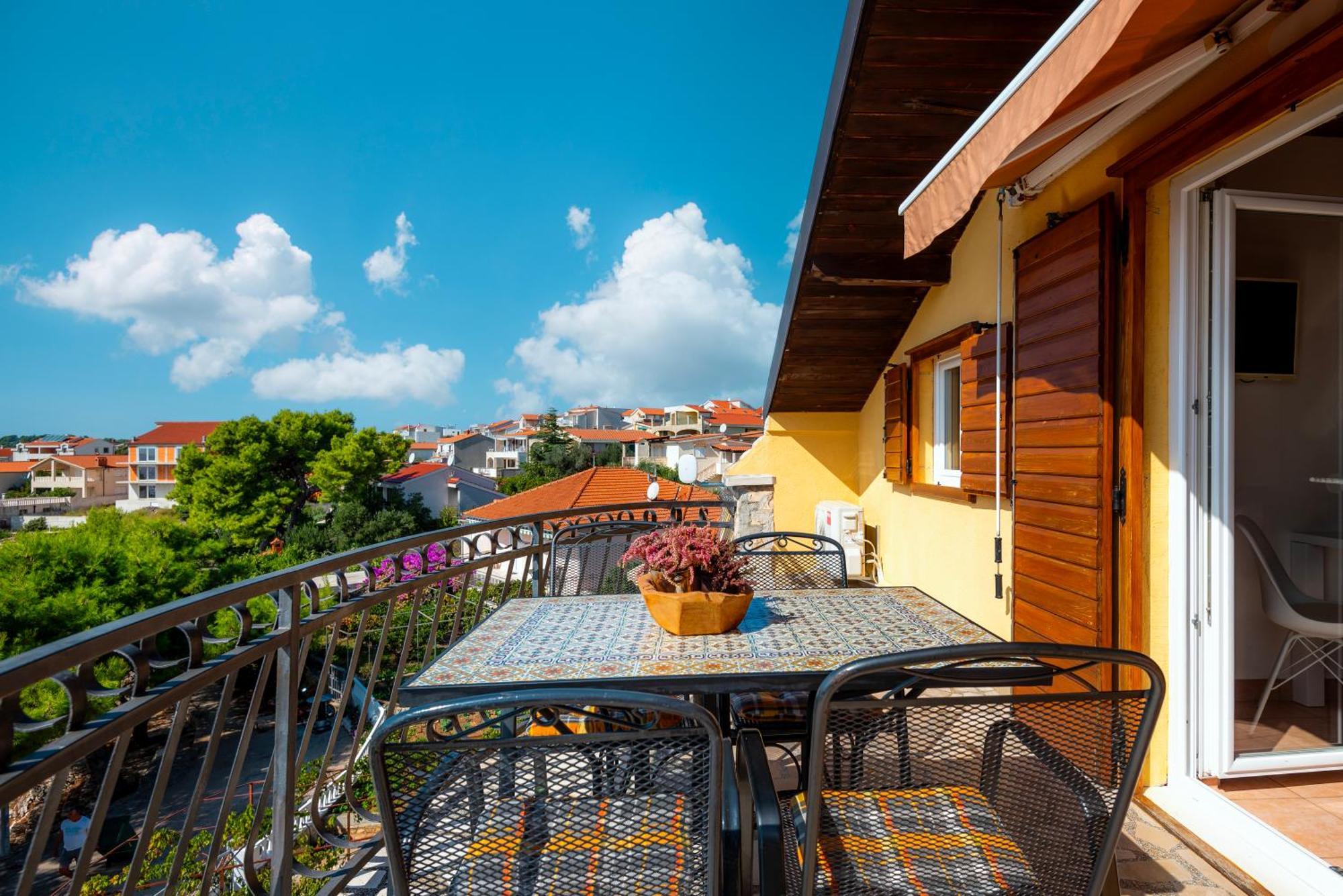 Apartments Rogoznicka Oaza Rogoznica  Esterno foto