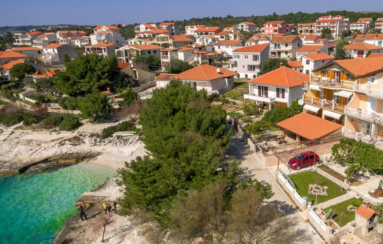 Apartments Rogoznicka Oaza Rogoznica  Esterno foto
