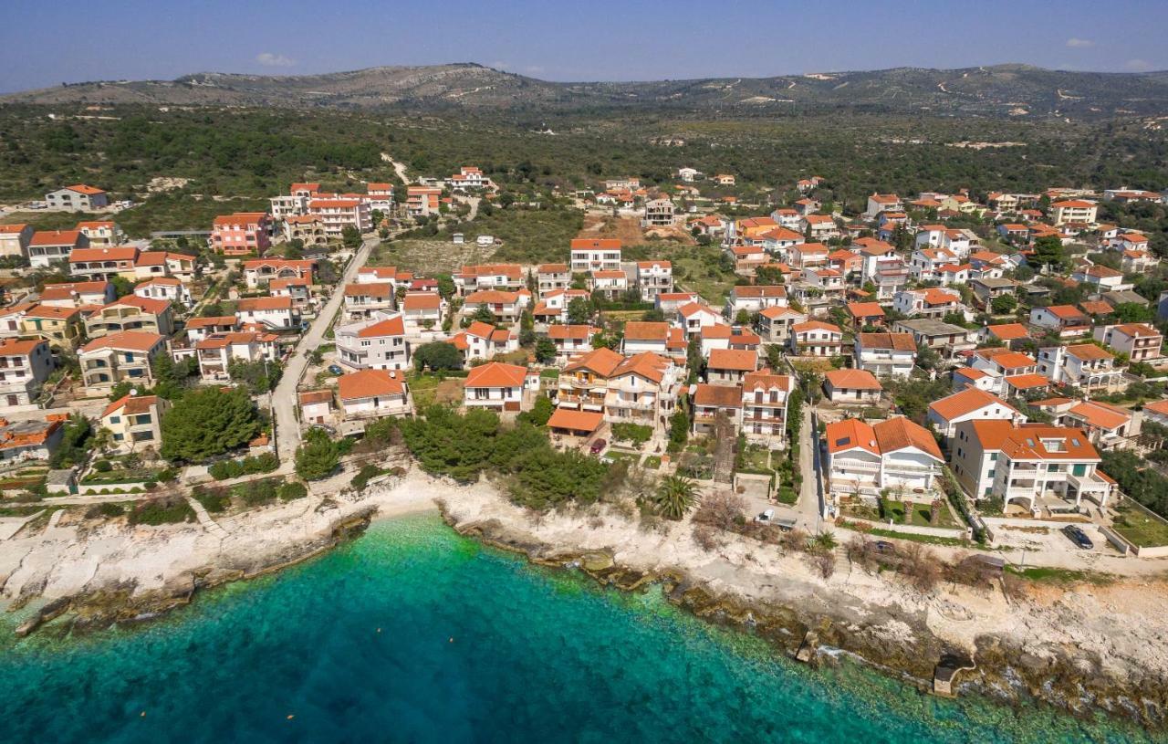 Apartments Rogoznicka Oaza Rogoznica  Esterno foto